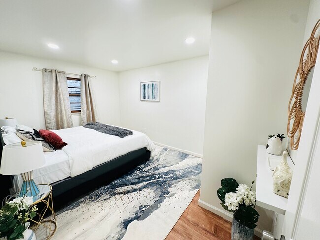 Photo - 102 Nelson Ave