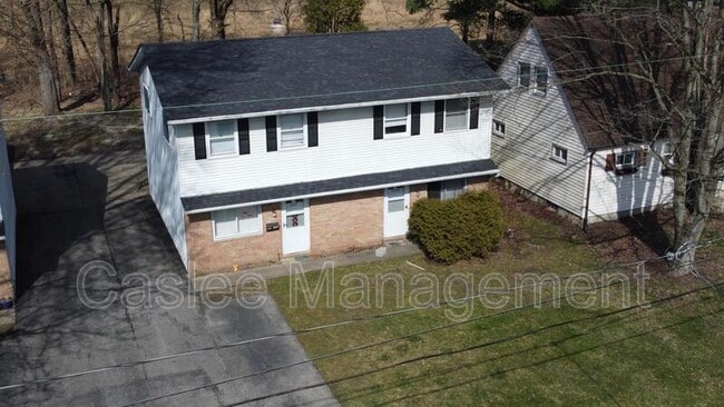 Photo - 1245 Overbrook Dr