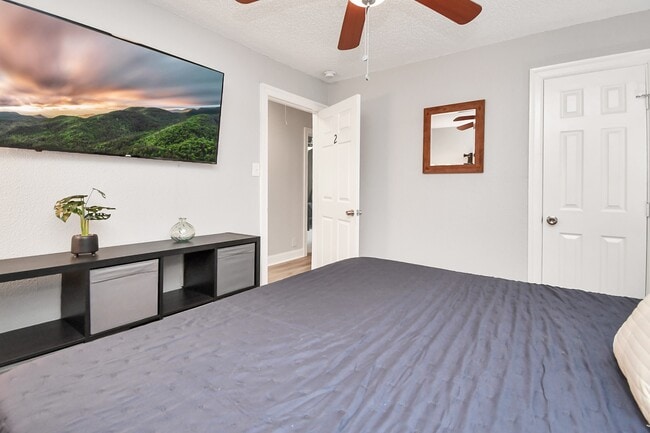 Photo - 21722 Forest Glade Dr