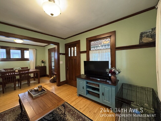 Photo - 2441 34th Ave S