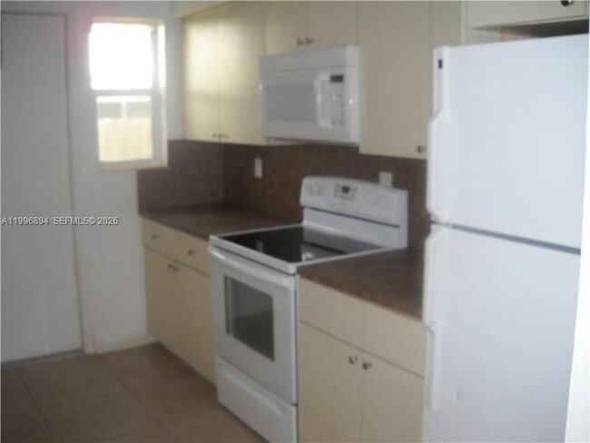 Photo - 1040-1092 92nd St Unit 3