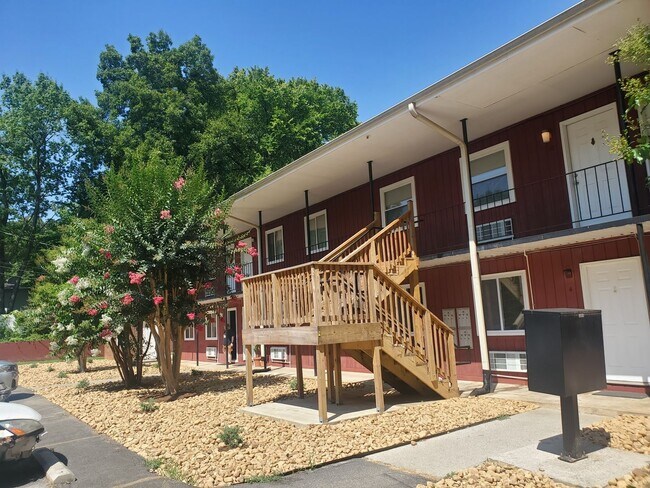 Photo - COMING SOON! Bright & Spacious 1BR/1BA with Open Concept – Your Perfect Retreat! Unit 11