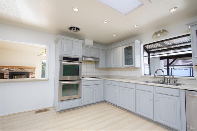 Photo - 201 (20300 Arnold) Unidad 20300