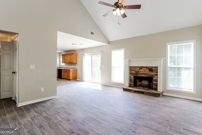 Photo - 147 Portland Rd