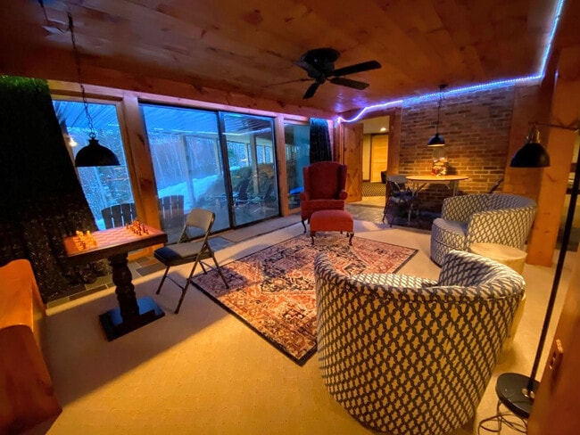 Building Photo - 51 Pierce Rd Unit ID1248438P Rental