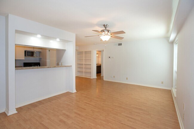 Photo - Charming Shoal Creek Condo - One Bed One Bath
