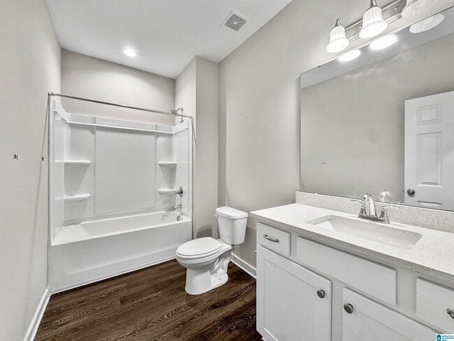 Photo - 1343 Cater Lee Way