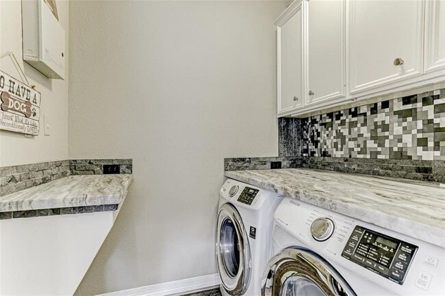 Photo - 1706 Country Squire Dr