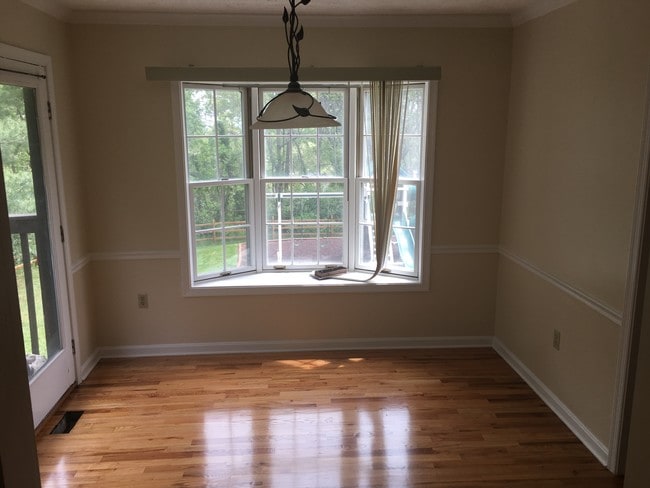 Photo - 200 Tudor Dr