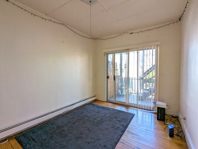 Photo - 8 Evergreen Sq Unidad 2