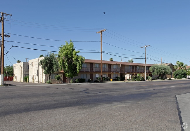 Conventry Square - Broadway Point Apartments