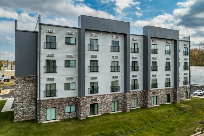 Photo - Spirit Of St Louis Apartments