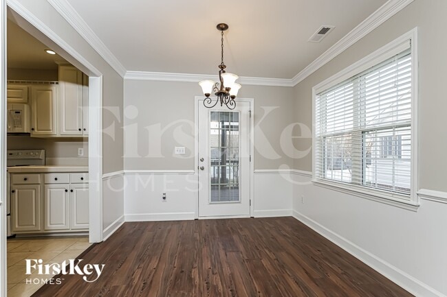 Photo - 220 Sugarcane Ln
