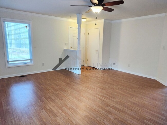 Photo - 312 Lakeshore Dr