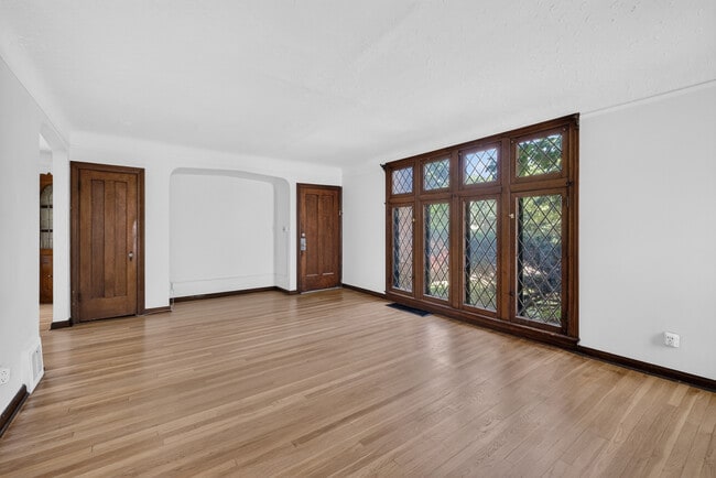 Photo - 3561 Lynnfield Rd