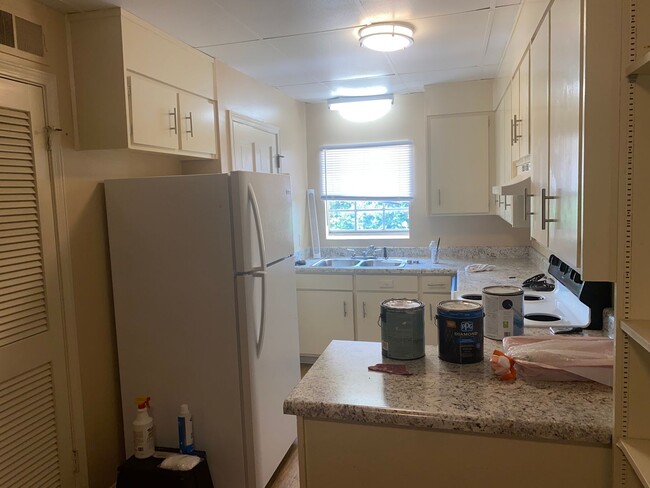 Building Photo - YF24-Eastwood Unit CJY2-7 Rental