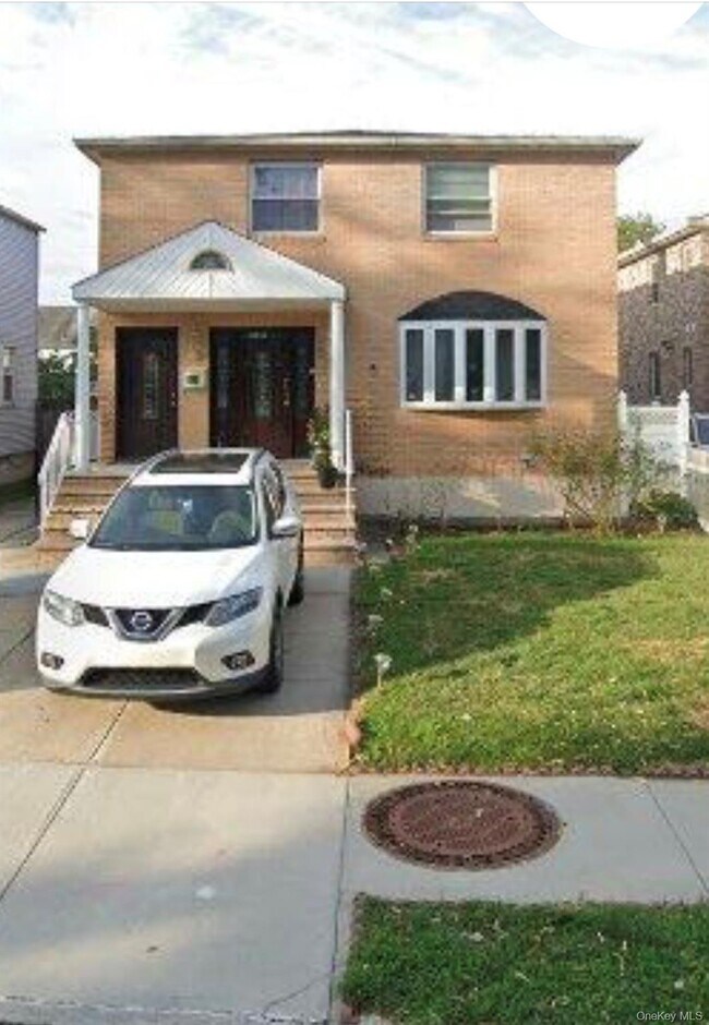 239-30 87th Ave