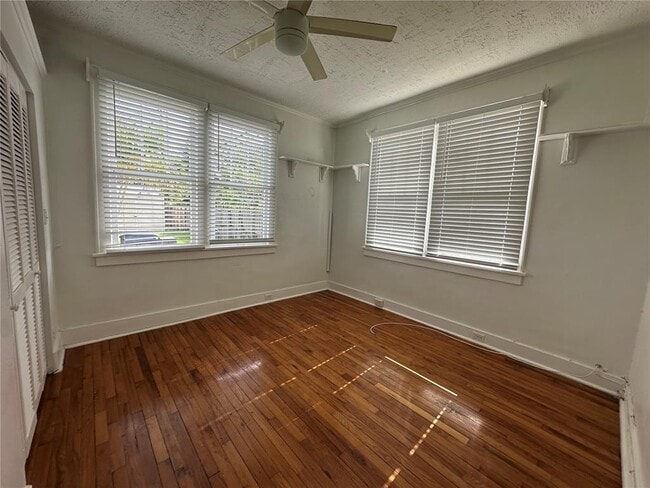 Photo - 411 SW 19th St Unit 1-2