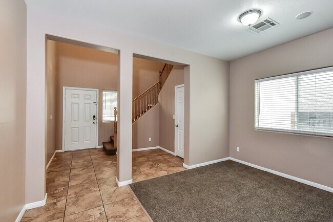 Photo - 5229 Wild Sunflower St