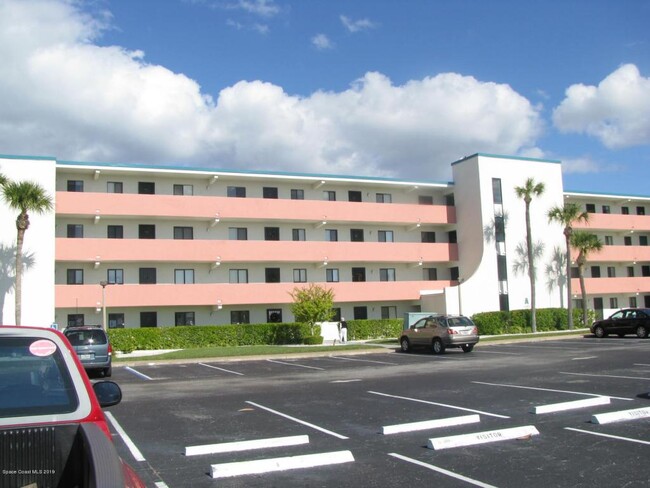 Building Photo - 2465 S Washington Ave Rental