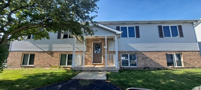 Building Photo - 309 Ash Ct Unit C Rental