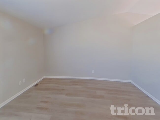 Photo - 308 N 46th Ave