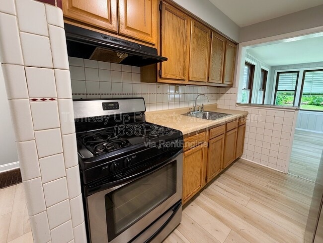 Photo - 7724 Monroe Dr