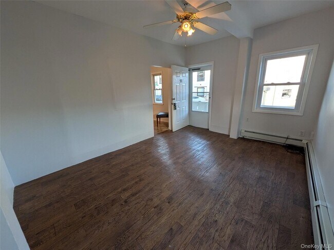 Photo - 90-92 W Railroad Avenue Unit