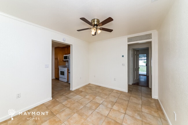 Photo - 3109 16th Ave W