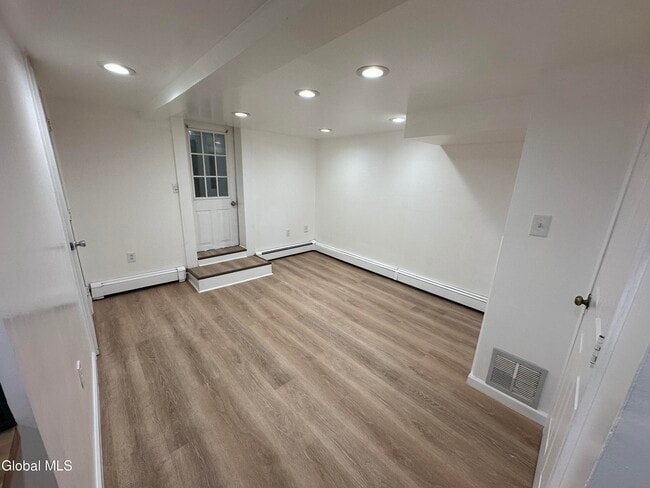 Photo - 27 McElwain Ave