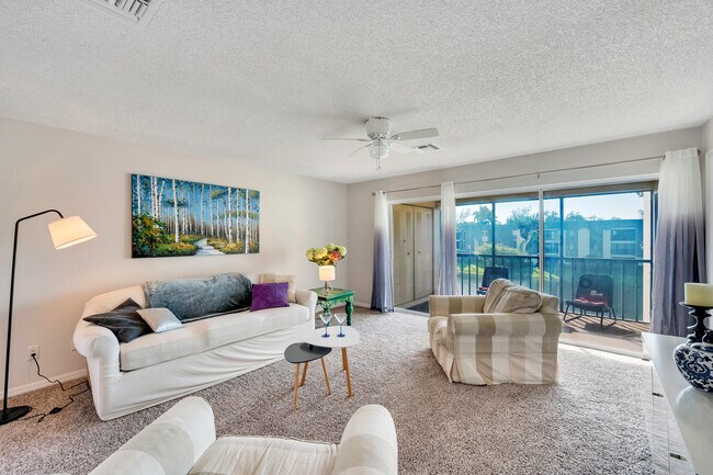 Photo - 1645 Spoonbill Ln Unidad C Rental