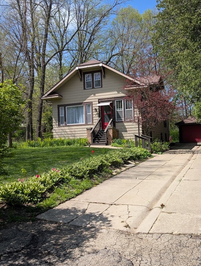 Photo - 22 N Wise Ave