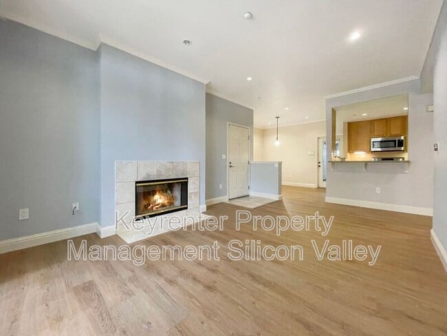 Building Photo - 602 Arcadia Terrace