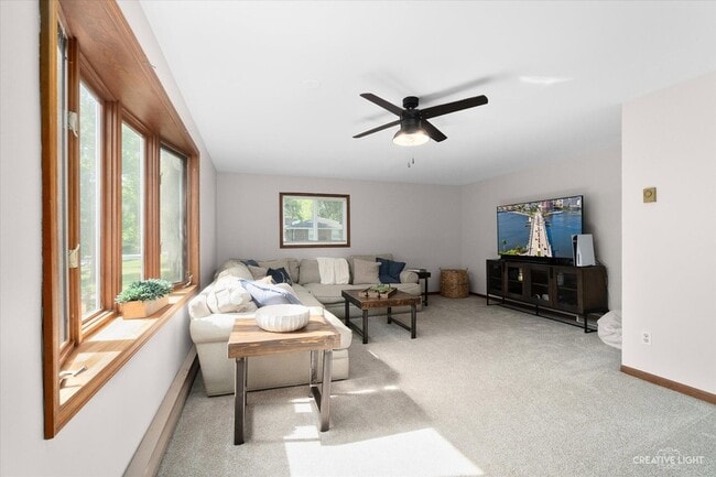 Photo - 8N510 Thomas Rd