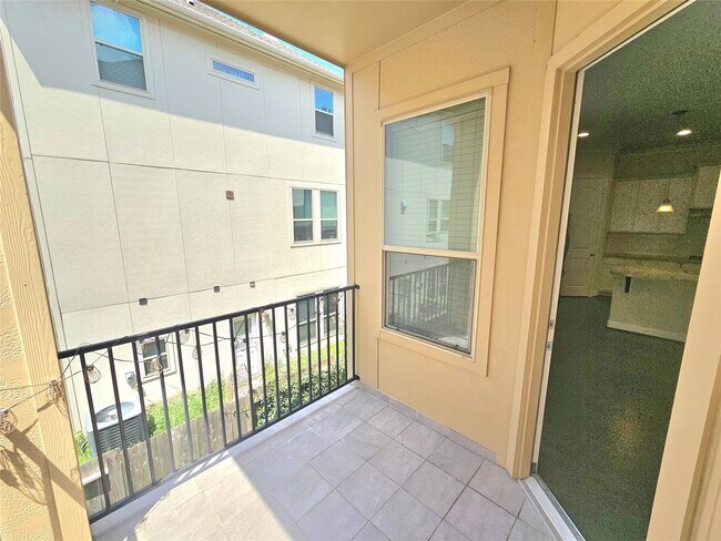 Photo - 9610 Knights Station Dr