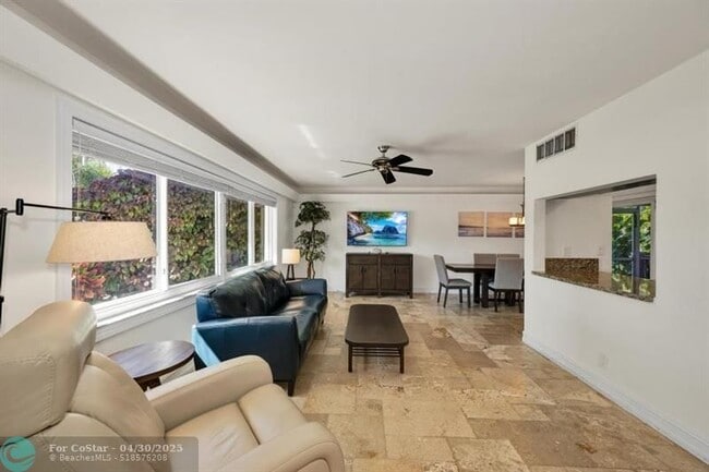 Photo - 1771 NE 35th St