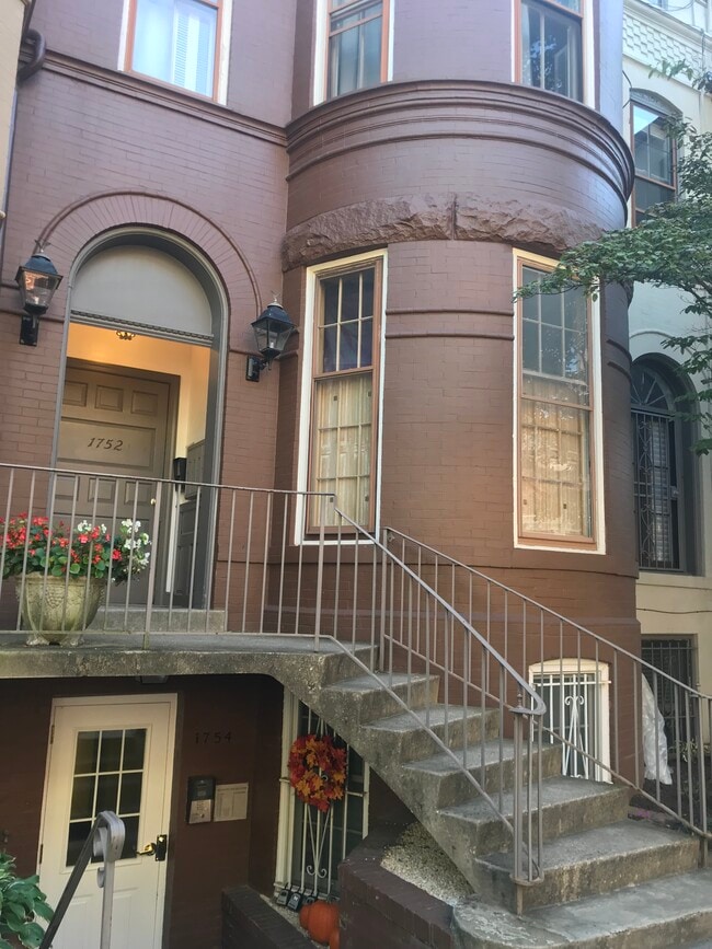Building Photo - 1752 Corcoran St NW Unit 2-B Rental