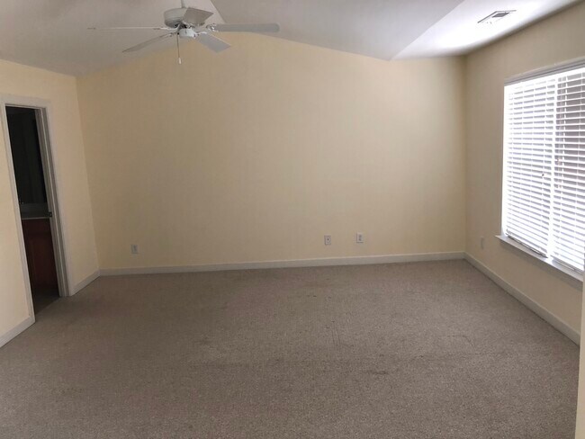 Photo - 4522 Brassfield Dr