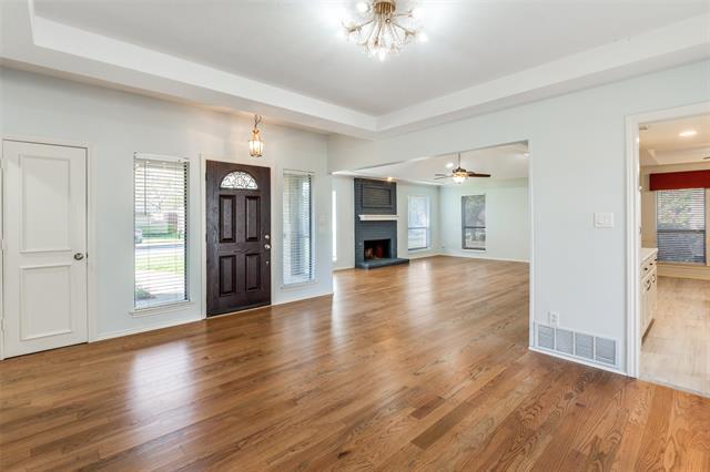 Photo - 4223 Lawngate Dr