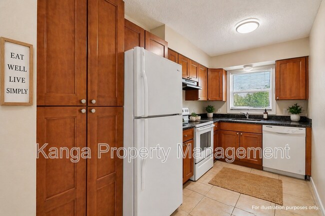 1618 W 26th Ct Unit D
