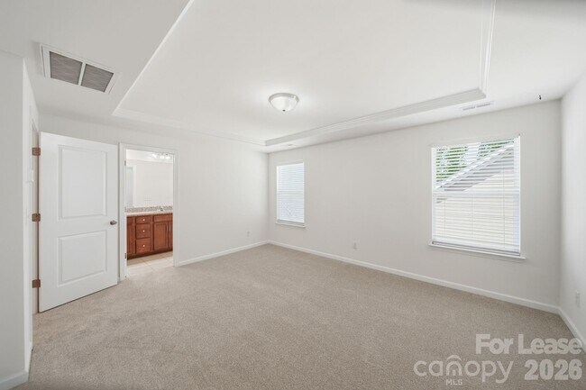 Photo - 1125 Township Pkwy
