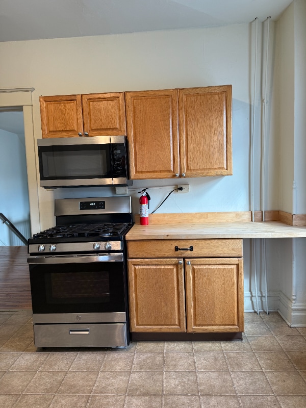 Photo - 1629 W Broad St Unit 2nd flr