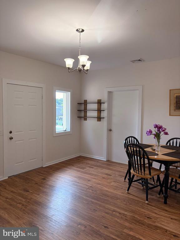 Photo - 368 Pennington - Titusville Rd