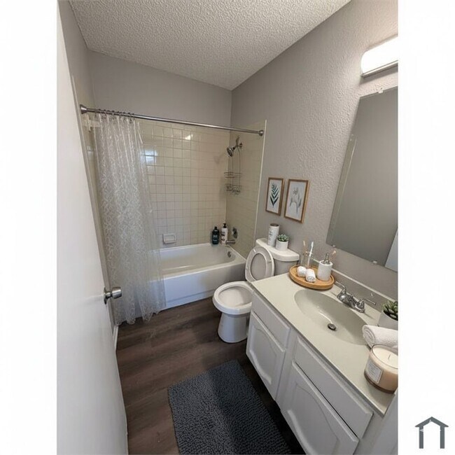 Photo - 8301 View Ridge Dr