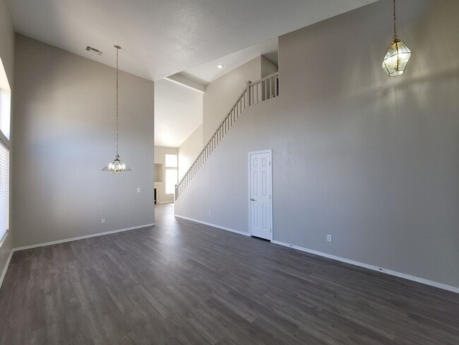 Photo - Beautiful 4 Bedroom Home in Green Valley