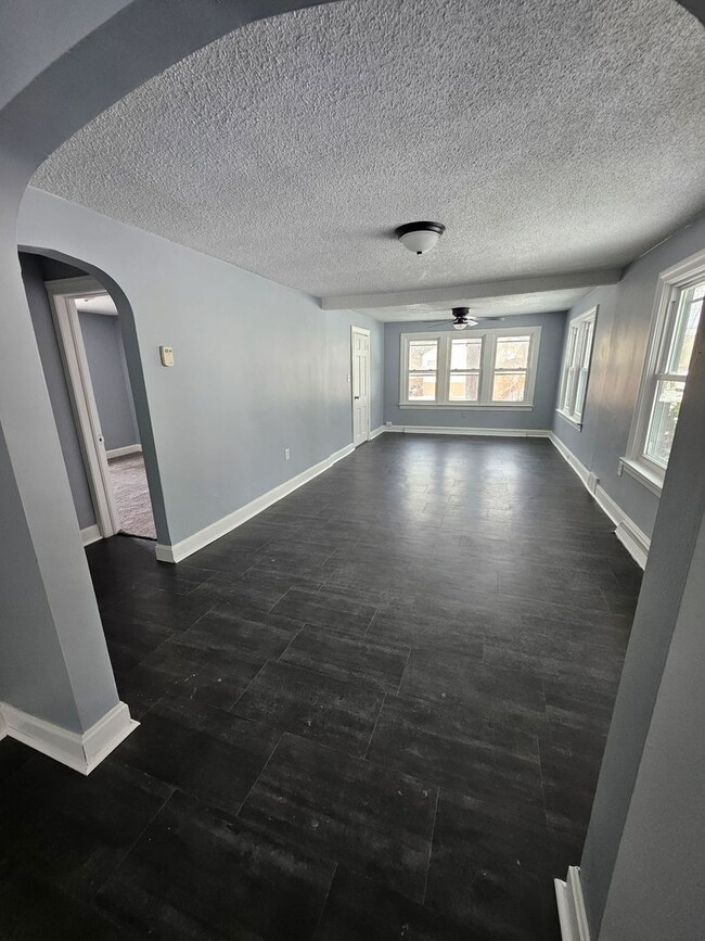 Photo - 3 bedroom single family home MILLCREEK