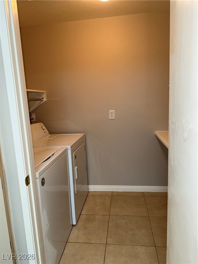 Building Photo - 2200 S Fort Apache Rd Unit 2178