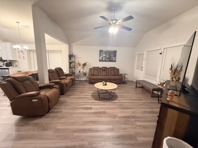 Photo - 10318 Greenhorn Ln