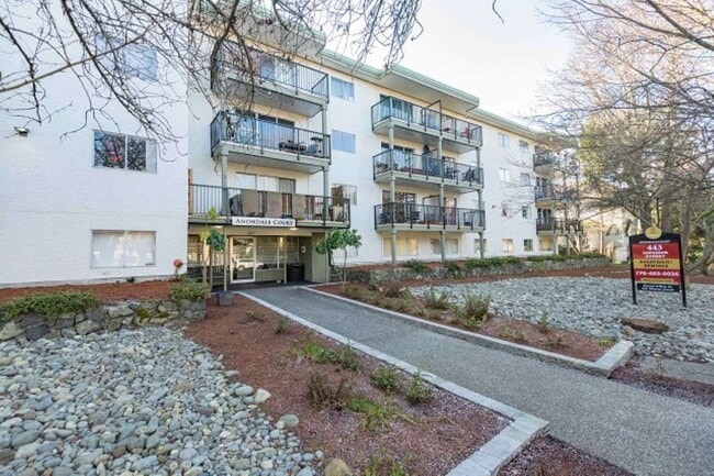 Anondale Court