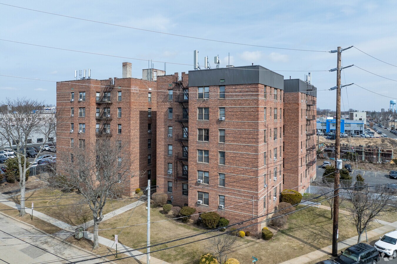 Photo - 6 Sealey Ave Apartments